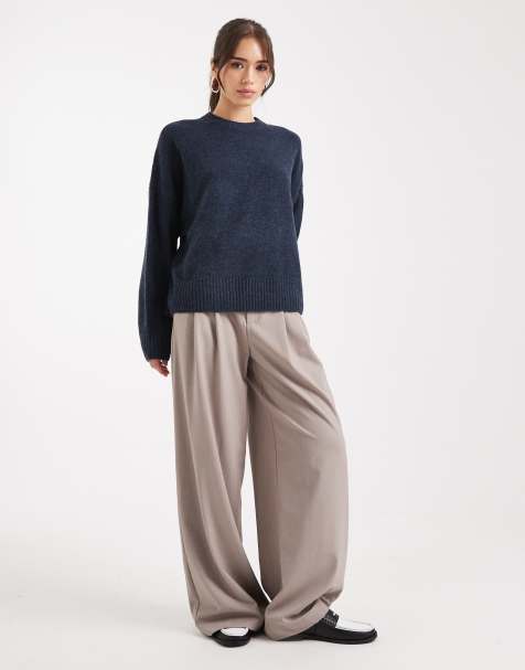 Vero Moda – Granatowy miękki sweter z okrągłym dekoltem - view 1