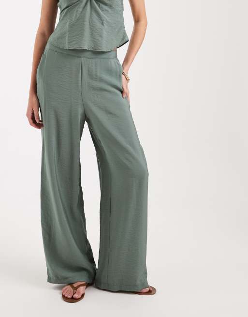 Vero Moda – Gröna byxor med vida ben, del av set, 2 av 5