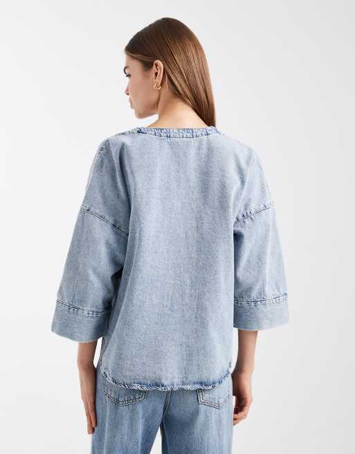 Vero Moda half sleeve oversized fit denim top in light blue wash, 4 of 4