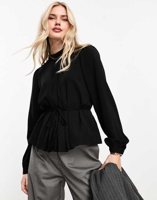 Belted top cheap