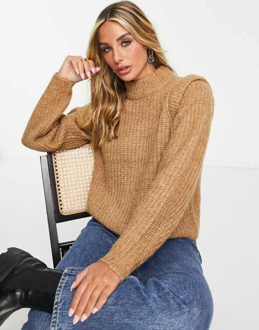 Migration Udpakning overholdelse Vero Moda high neck sweater with structured shoulder in camel | ASOS