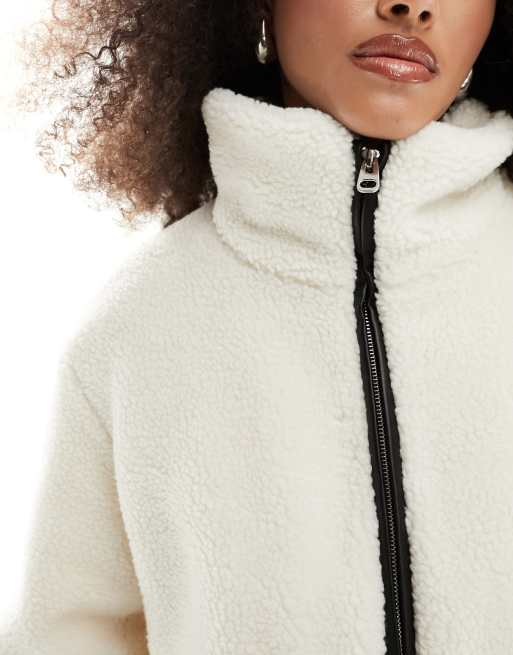 Vero Moda high neck zip through teddy fleece in oatmeal with contrast tipping, 4 of 4