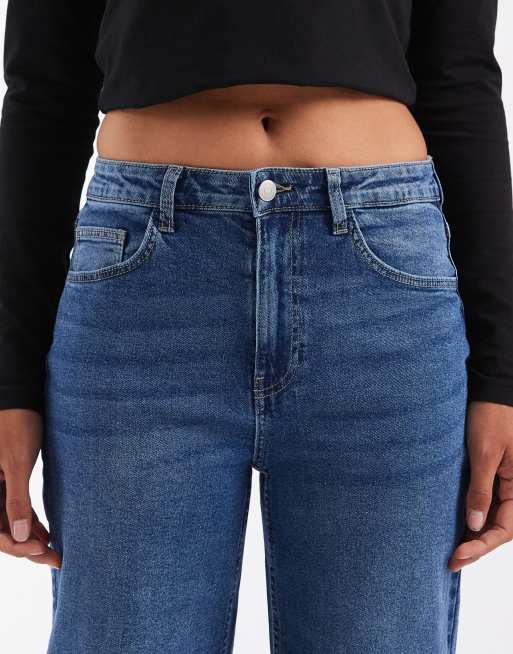 Vero Moda high rise wide leg jeans in medium blue denim, 5 of 5
