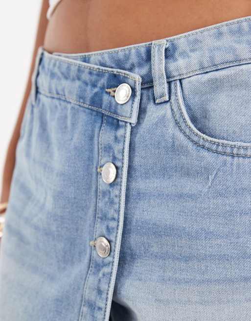 Vero Moda high waist denim mini skort with asymmetirc button in light blue denim, 2 of 5