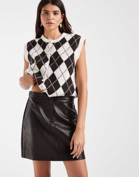 Vero Moda high waist leather look mini skirt in chocolate brown - view 1