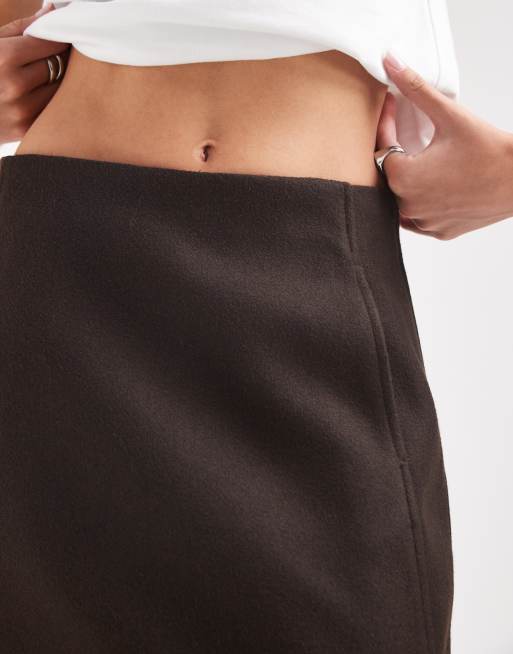 Vero Moda high waisted structured mini skirt in chocolate brown, 5 of 5