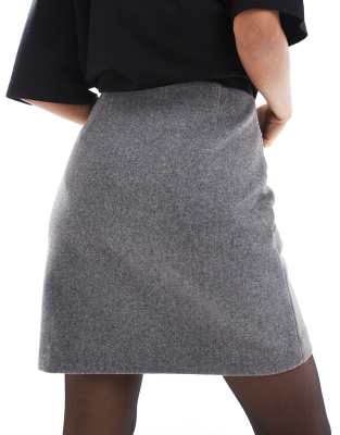 Vero Moda High Waisted Structured Mini Skirt In Gray
