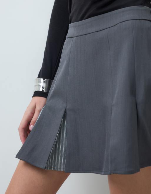 Vero Moda hoch taillierter Plisseerock in Grau, 3 von 5