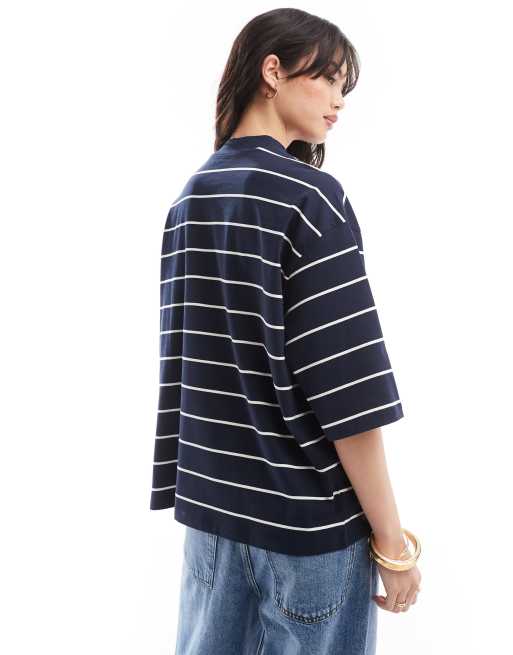 Vero Moda - Hoogsluitend gestreept T-shirt met verlaagde schouders in marineblauw, 4 van 4