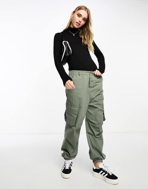 Vero Moda - Hoogsluitende top van gladde stof met lange mouwen in zwart, 2 van 4