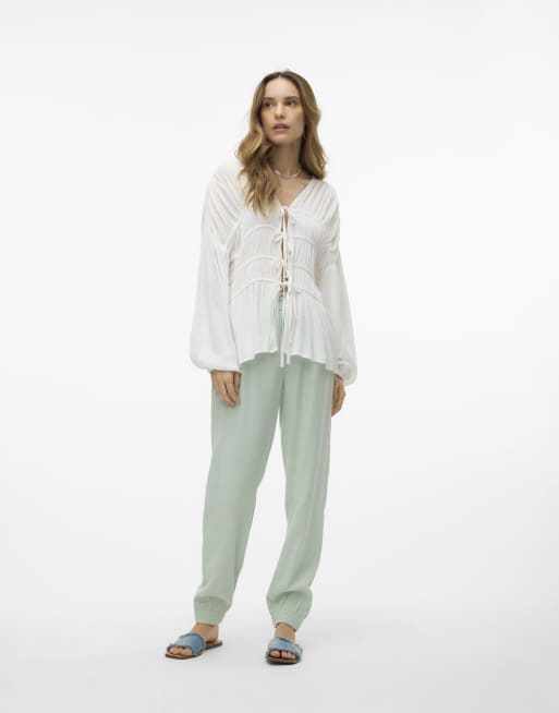 Vero Moda – Hose in Hellgrün