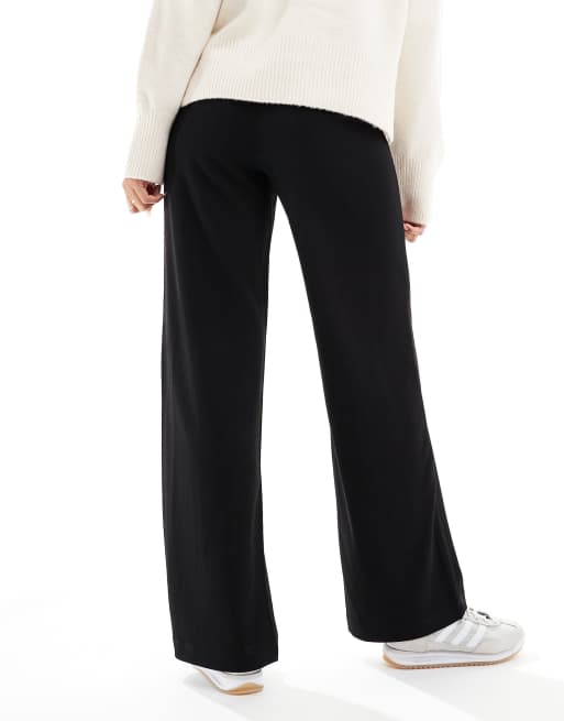 Vero Moda – Hose in Schwarz mit weitem Bein und Faltendetail vorne, 3 von 5