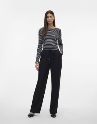 Vero Moda - Hose in Schwarz