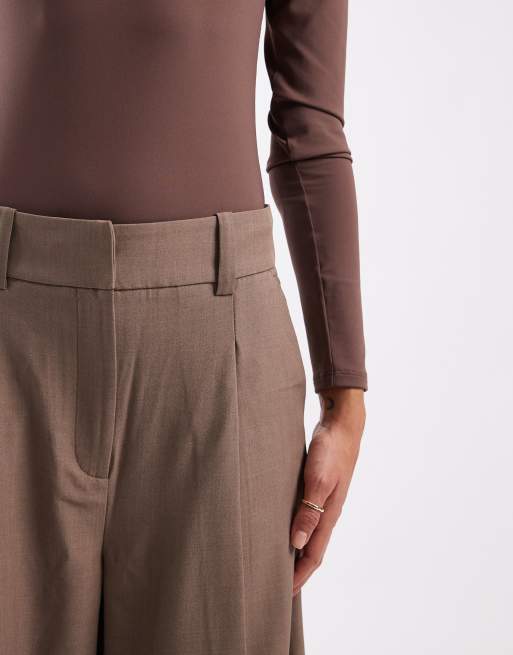 Vero Moda – Hose in warmem Braun meliert mit hohem Bund und Bundfalten, 4 von 5
