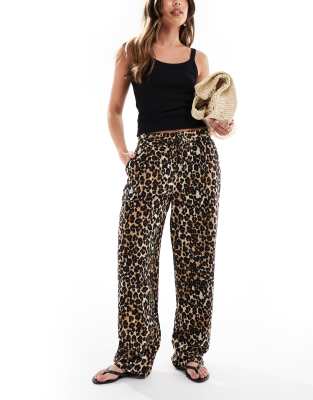Vero Moda - Hose mit weitem Bein, Leopardenmuster und Leinenanteil-Bunt