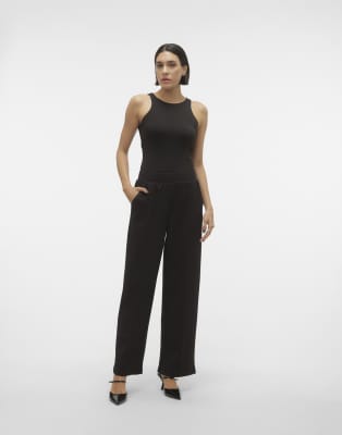 Vero Moda - Hose mit weitem Beinschnitt in Schwarz