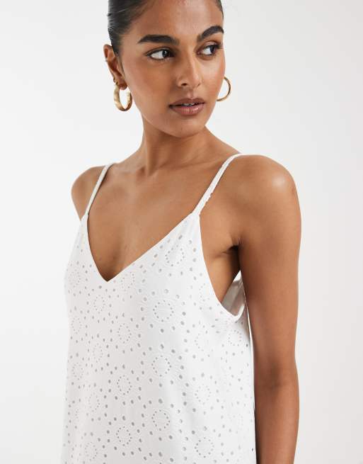 Vero Moda - Hvid midikjole i jersey med blomsterbroderi og cami-stropper, 3 af 4