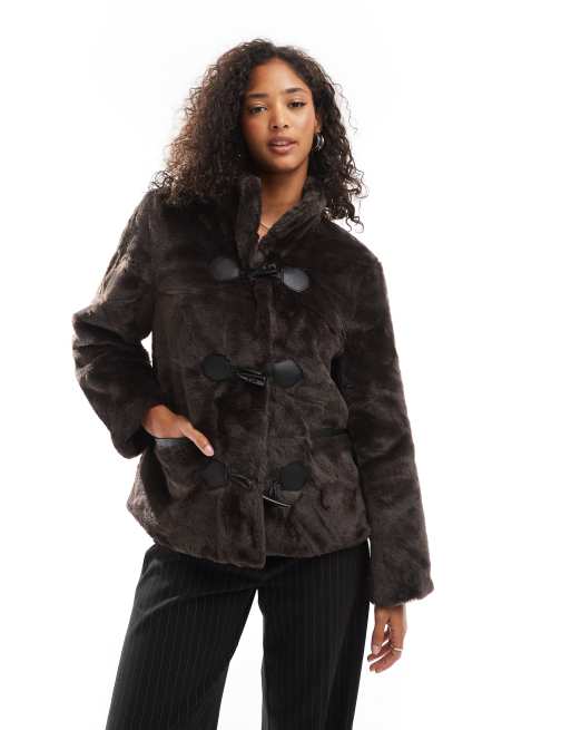 Vero Moda - Jas van imitatiebont met houtje-touwtjesluiting in chocoladebruin