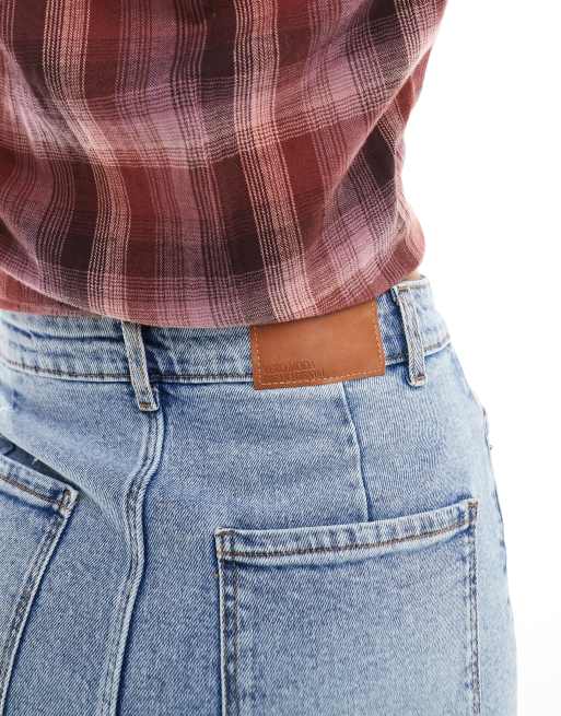 Vero Moda – Jasnoniebieska spódnica jeansowa midi wiązana w talii, 2 z 5