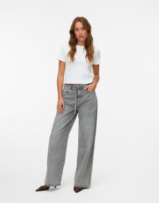 Vero Moda - Jeans in hellem Denimgrau mit weitem Schnitt