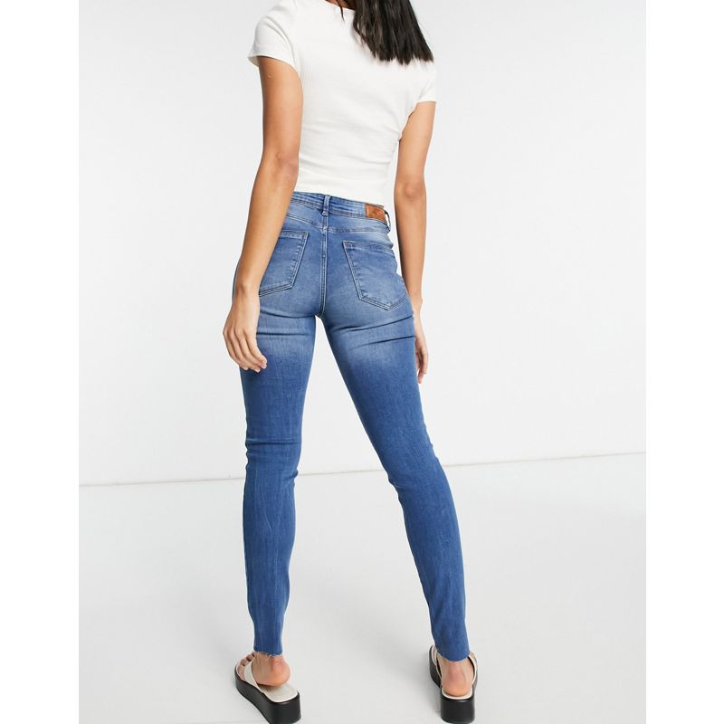 Jeans Donna Vero Moda - Jeans slim in misto cotone organico lavaggio blu medio con strappi
