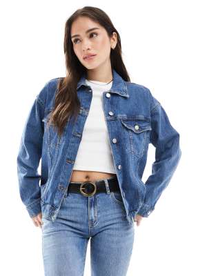 Vero Moda - Jeansjacke in Mittelblau mit Oversize-Schnitt