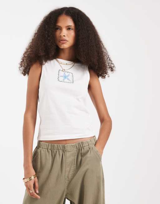 Vero Moda jersey vest in white with starfish embroidery, 3 of 4