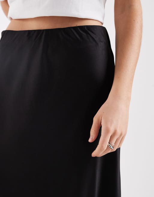 Vero Moda - Jupe mi-longue en satin coupé en biais - Noir, 4 de 5