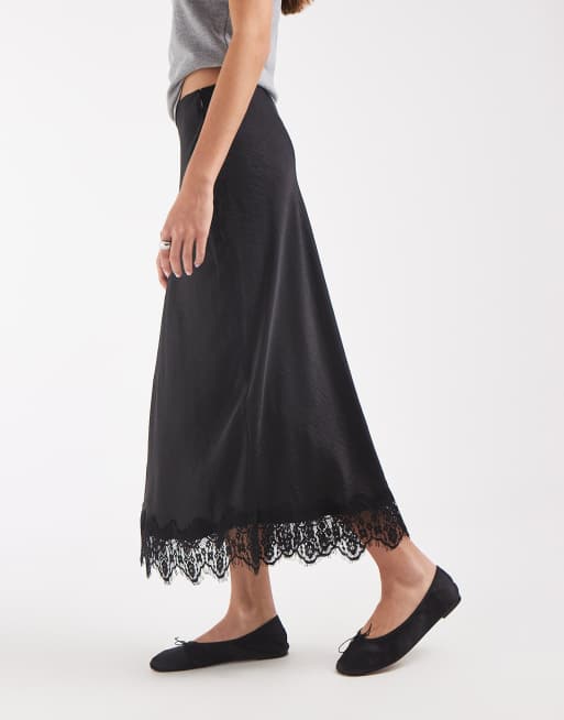 Vero Moda jupe midi en satin avec ourlet en dentelle noire, 5 de 5