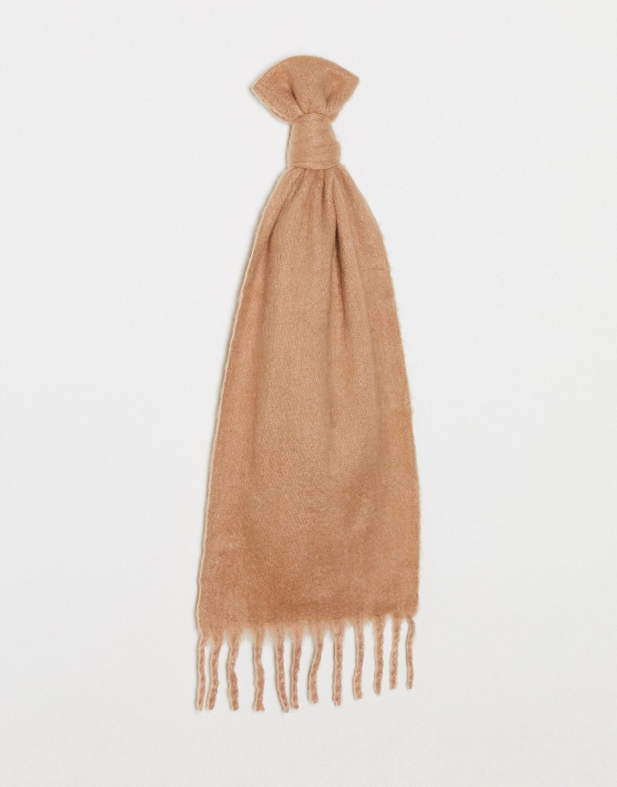 Vero Moda - Kamelfarvet tørklæde med kvastkant-Tan