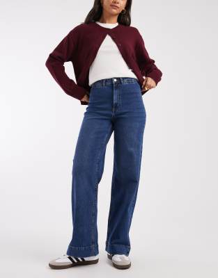 Kayla - Jean ample à taille basse et ourlet large - Bleu foncé-Bleu marine W25