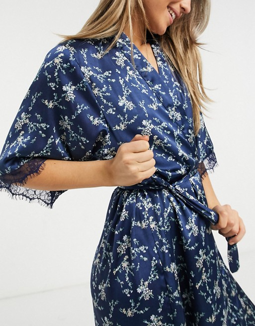 Vero Moda kimono in navy floral print