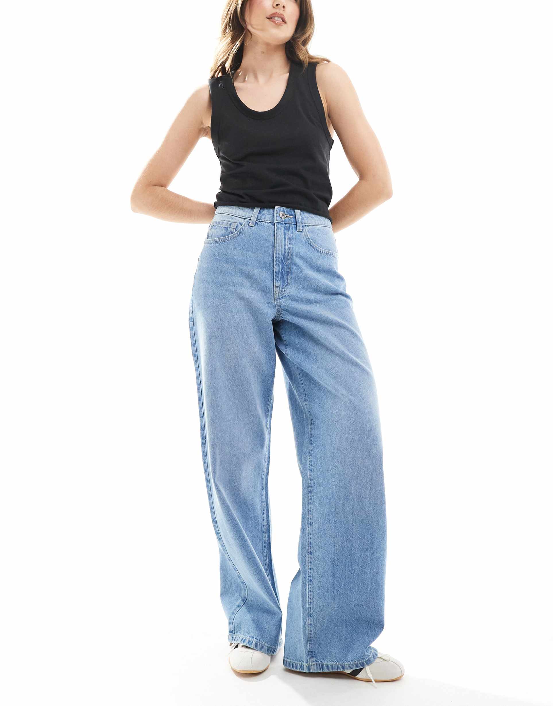 vero moda kirsa high rise wide jeans in light blue wash