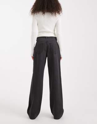 Vero Moda Kirsa Mid Rise Straight Leg Jeans In Gray