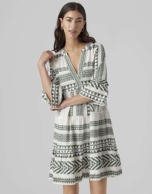 Vero Moda – Kleid in Schneeweiß