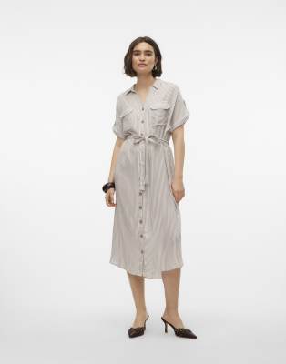 Vero Moda - Kleid in Schneeweiß