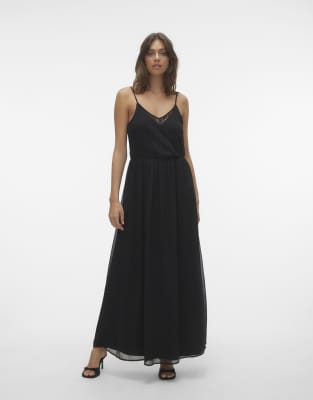 Vero Moda - Kleid in Schwarz