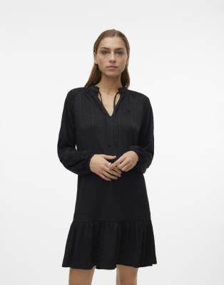Vero Moda - Kleid in Schwarz