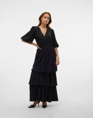 Vero Moda - Kleid in Schwarz