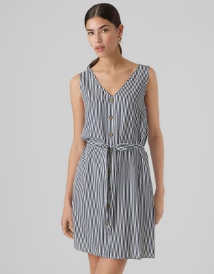 Vero Moda - Kleid in Weiß
