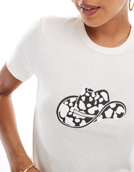 Vero Moda – Knapp geschnittenes T-Shirt in Wollweiß mit Cowboy-Hut-Grafik, 3 von 4