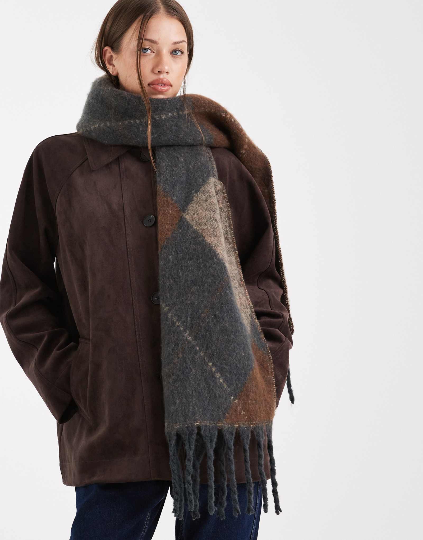 Вязаный шарф Vero Moda из темно-серого аргайла