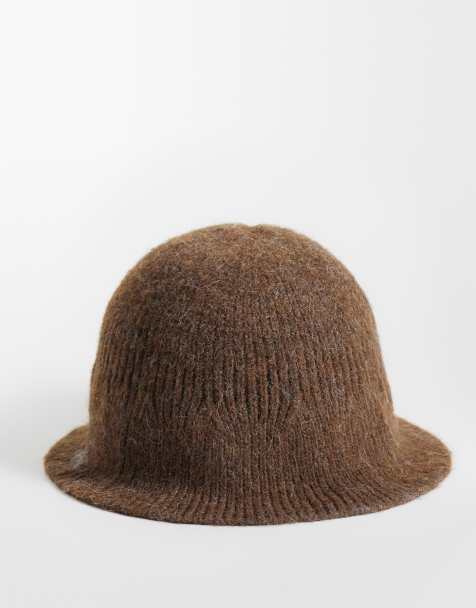 Vero Moda knitted bucket hat in light brown - view 1