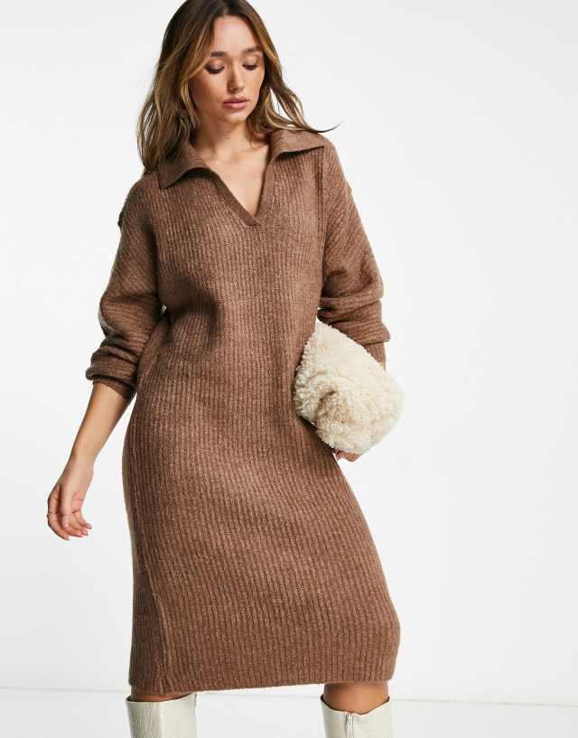 Vero Moda knitted collared maxi dress in brown