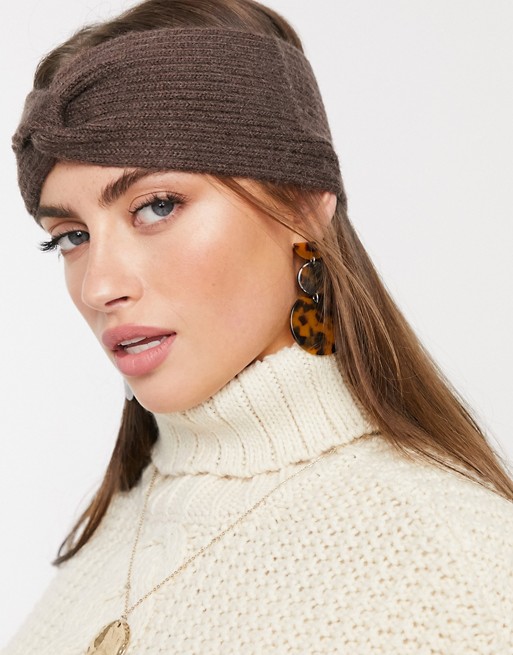 Vero Moda knitted headband in dark brown