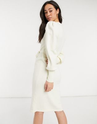 Vero Moda knitted midi dress with tie waist in cream | ASOS