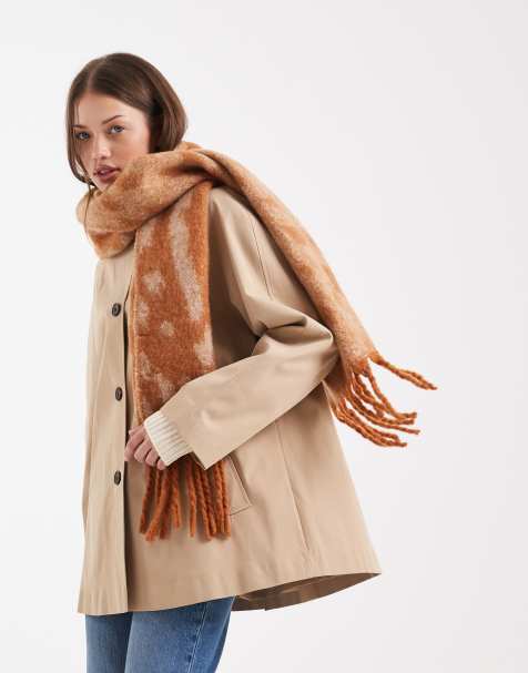 Vero Moda knitted scarf in print