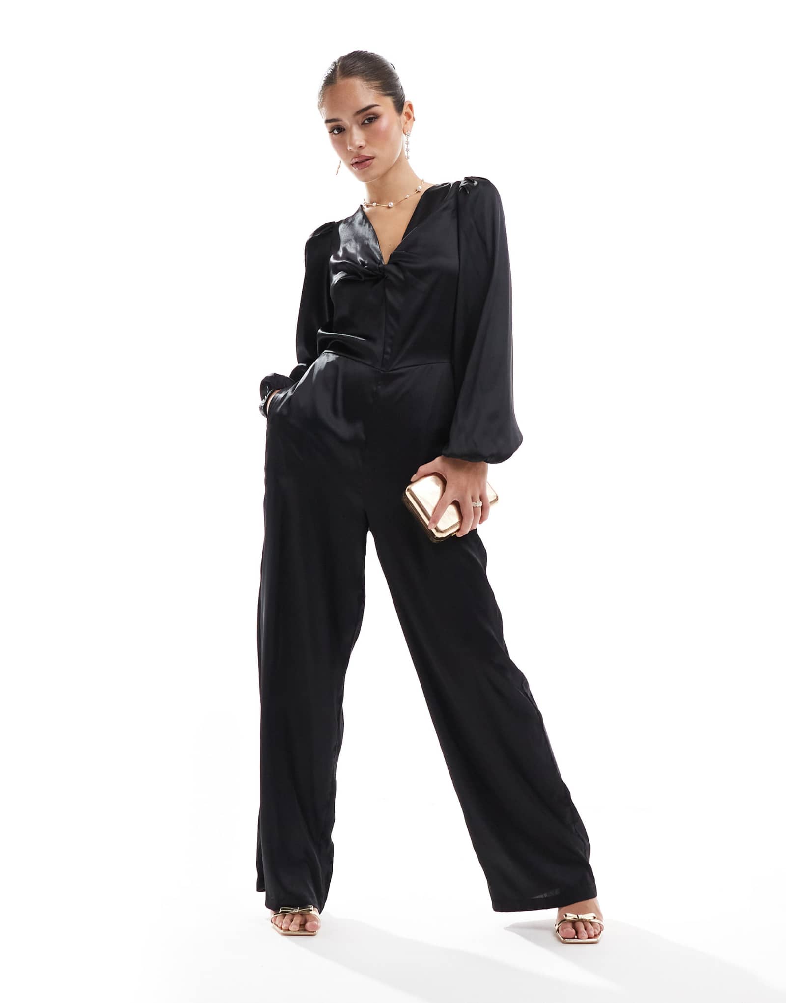 Комбинезон Vero Moda с узлом спереди из черного атласа