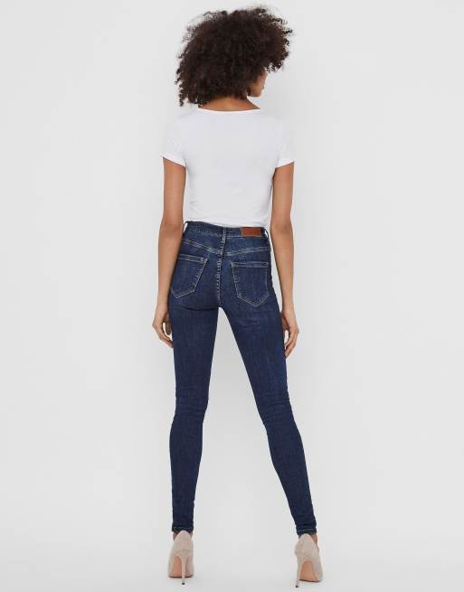 Vero Moda – Kritvit t-shirt, 5 av 7