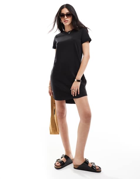 Vero Moda – Kurzärmliges Minikleid in Schwarz aus Jersey - view 1